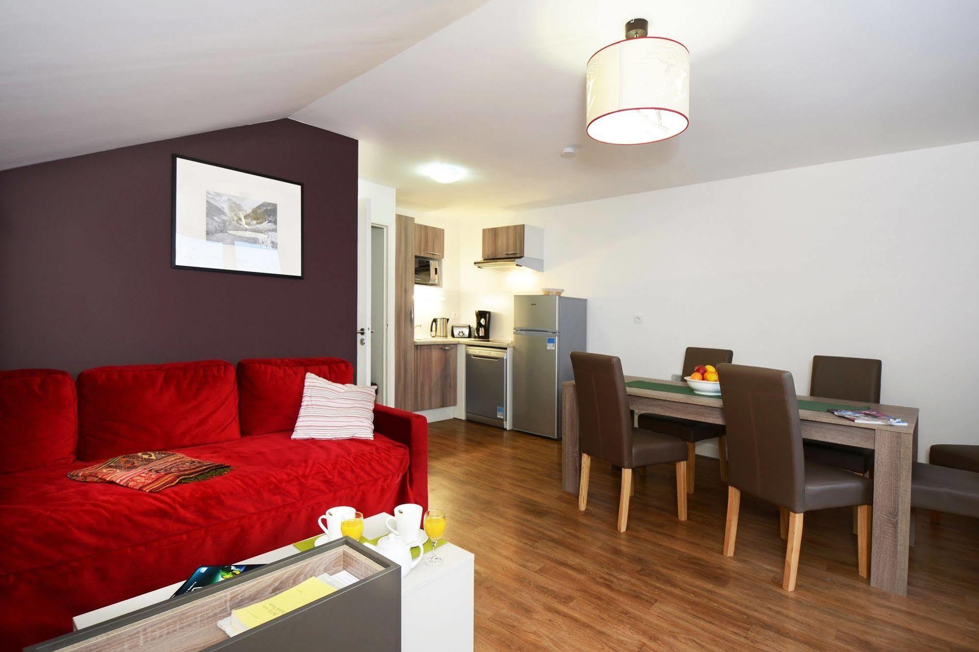 Residence Odalys Les Balcons D'Aurea Auris Exterior foto