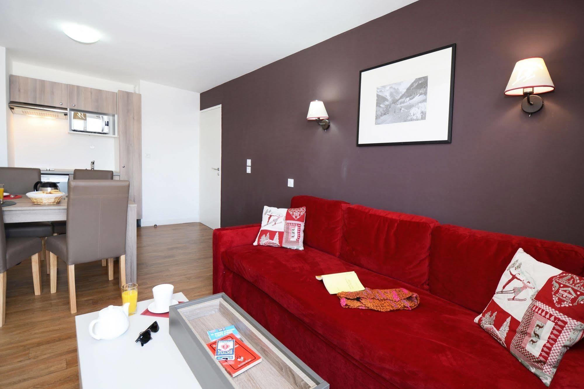 Residence Odalys Les Balcons D'Aurea Auris Exterior foto